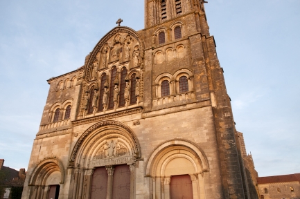 L'auberge de la tuilerie La basilique de Vézelay 